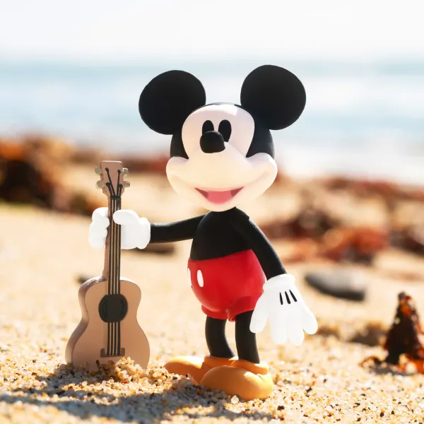 Super7 Disney Reaction Figures - Vintage Collection Wave 2 - Mickey Mouse (Hawaiian Holiday)| Disney